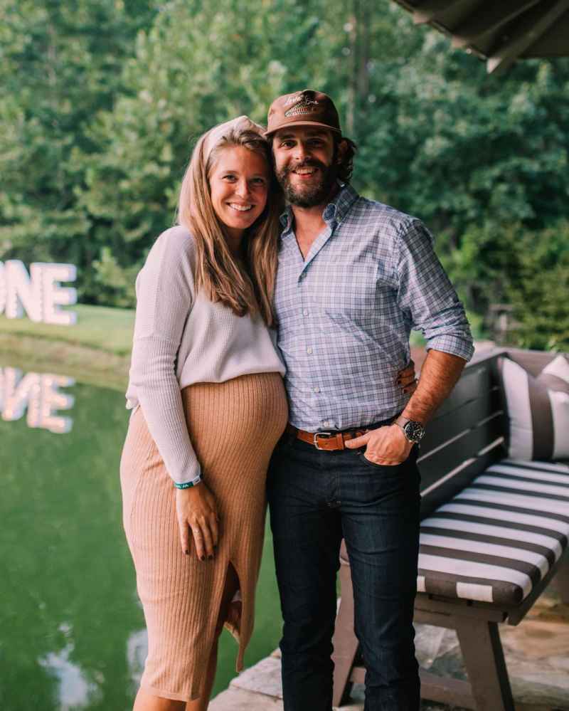 Thomas Rhett Shares Sweet Tribute to Pregnant Lauren Akins