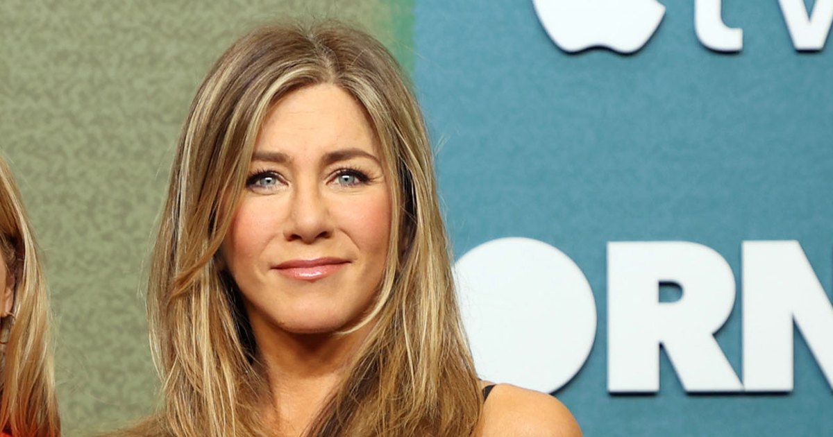 This Scalp Scrub Is a Must in Jennifer Aniston’s Monthly Hair Treatments.jpg