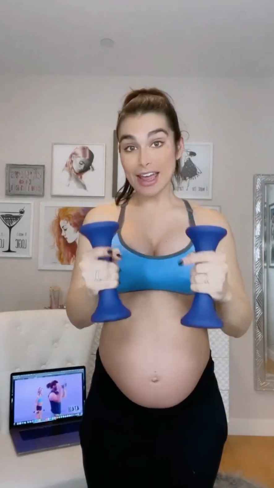 27 Weeks! BiP's Pregnant Ashley Iaconetti Shows Baby Bump Progress