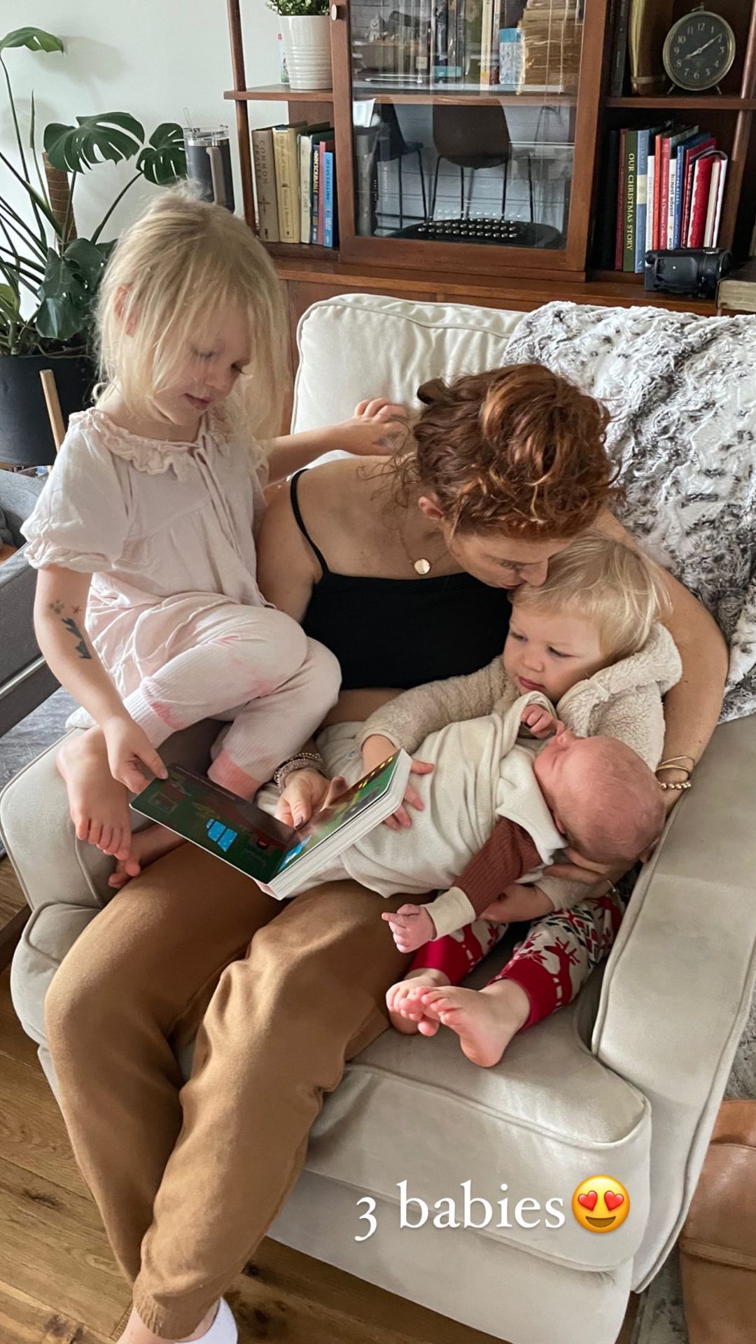 '3 Babies’! Audrey Roloff Holds All of Her Kids in Sweet Shot