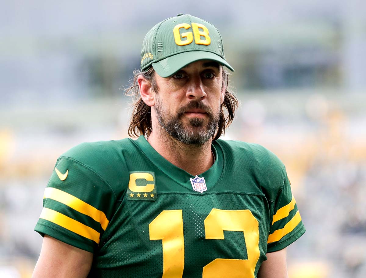Aaron Rodgers Is Under Review NFL After Testing Positive COVID19