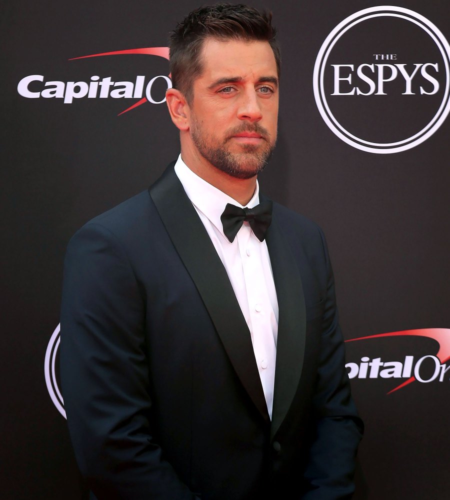 Aaron Rodgers Speaks Out Again Amid Vaccination Controversy