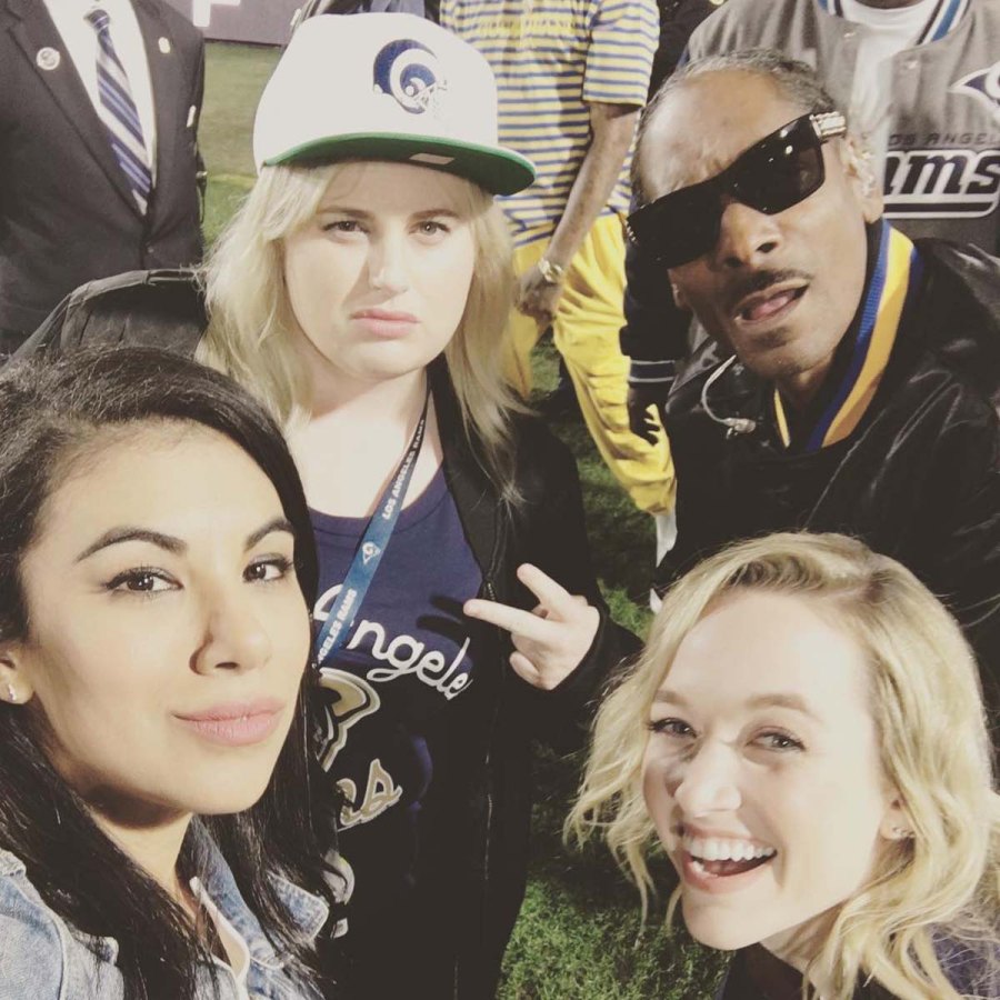 Aca Awesome Pitch Perfect Costars Sweetest Reunions Over Years