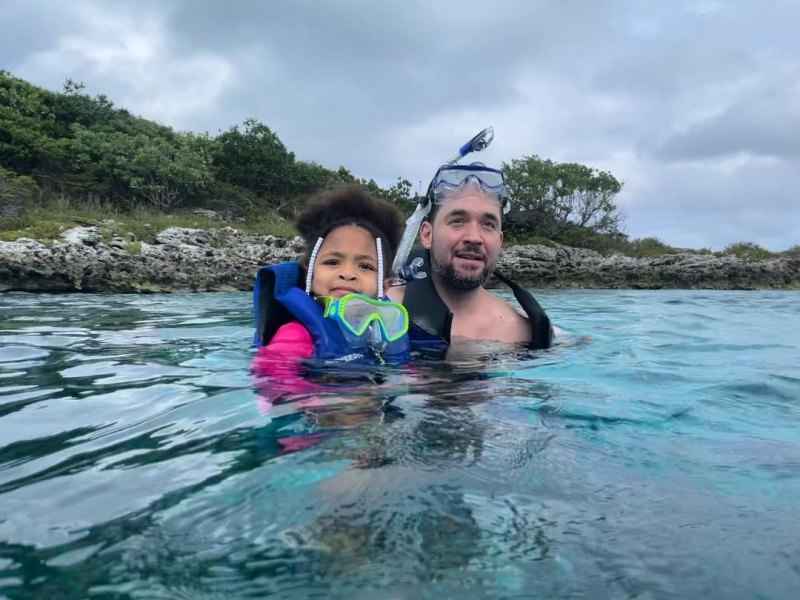 Alexis Ohanian and More Celeb Parents' Epic Vacations With Their Kids