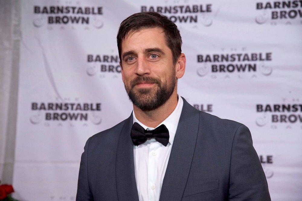 Alleged Allergies Aaron Rodgers COVID-19 Vaccine Controversy