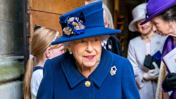 Does Queen Elizabeth Have a Secret Facebook Account? Royal Expert Says...
