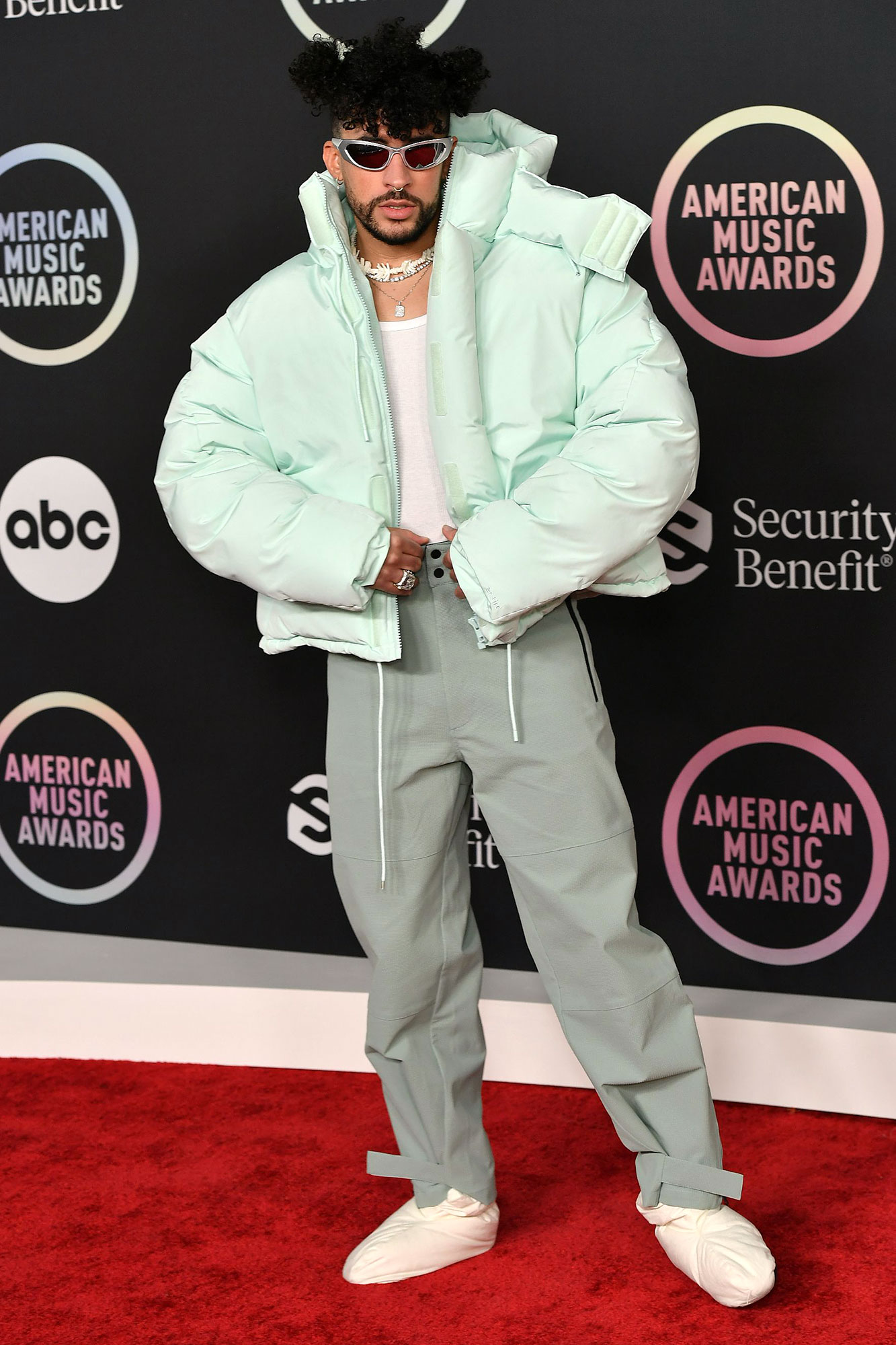 Feature Bad Bunny Best Dressed Hottest Men American Music Awards 2021