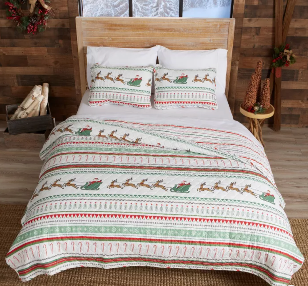 Great Bay Home Reversible Christmas Stripes 3-Piece Quilt Set
