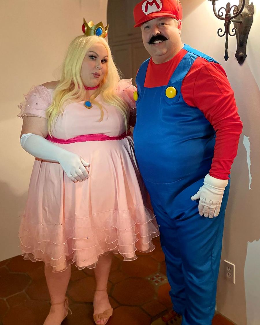 Halloween couples costumes