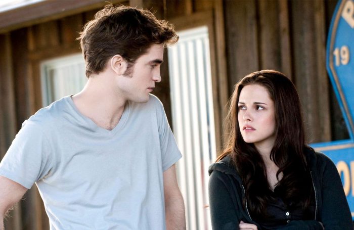 Kristen Stewart Recalls Working With Ex Robert Pattinson on ‘Twilight’