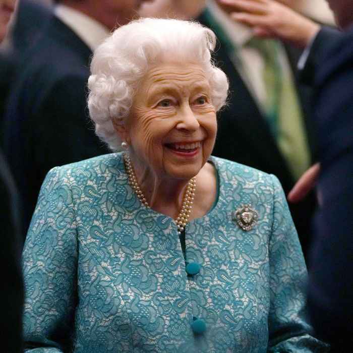 Queen Elizabeth II Congratulates Barbados After Removal Head State