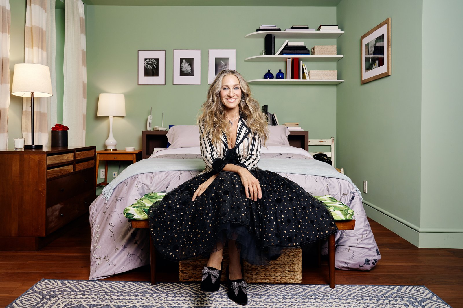 Sarah Jessica Parker and Airbnb Recreated Carrie Bradshaw’s ‘Sex and the City’ Apartment — and You Can Stay In It