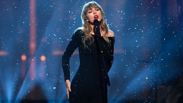 Taylor Swift Returns to ‘SNL’ to Perform 10-Minute 'All Too Well' 9 Years After Initial Album Release
