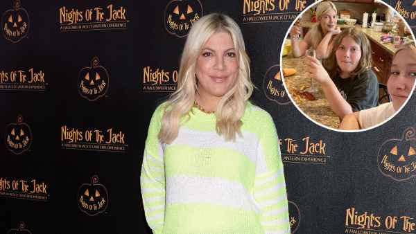 Tori Spelling Spends Thanksgiving With Daughters