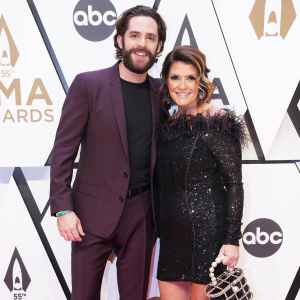 Why Thomas Rhett Brought Mom Paige CMAs Instead Wife Lauren Akins