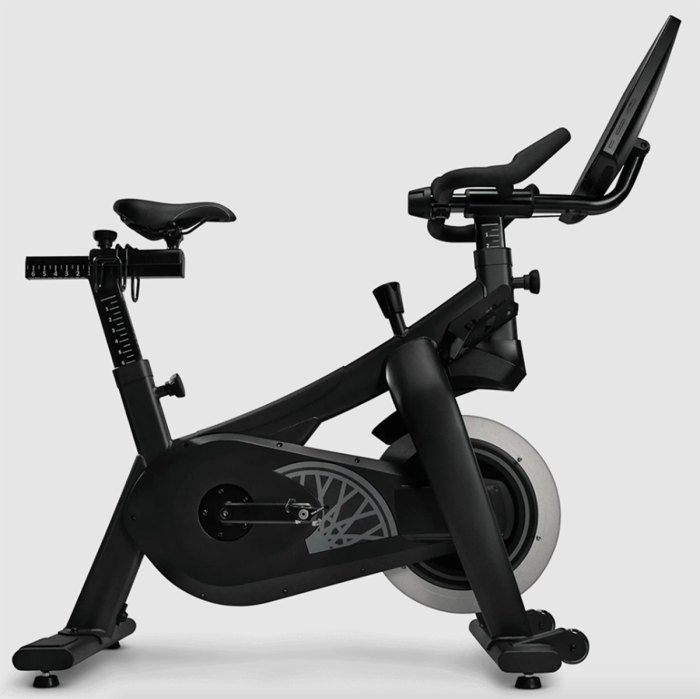 black-friday-deal-soulcycle-bike