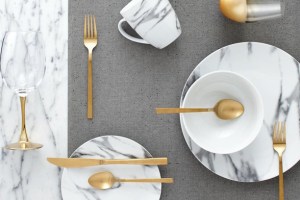 dinnerware-set