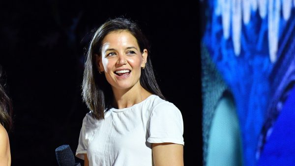 katie-holmes-champion-joggers