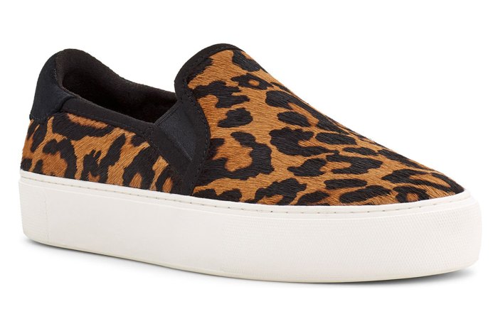 sneaker with leopard print