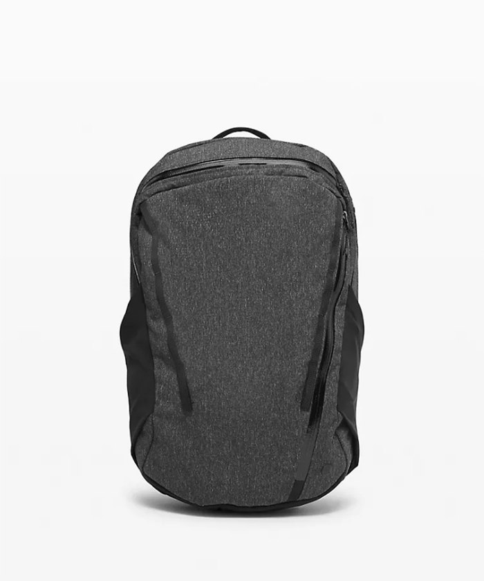 lululemon-black-friday-specials-backpack
