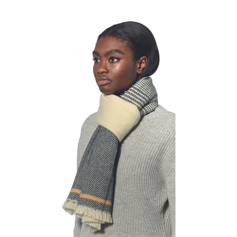 luxury-gifts-nobis-scarf