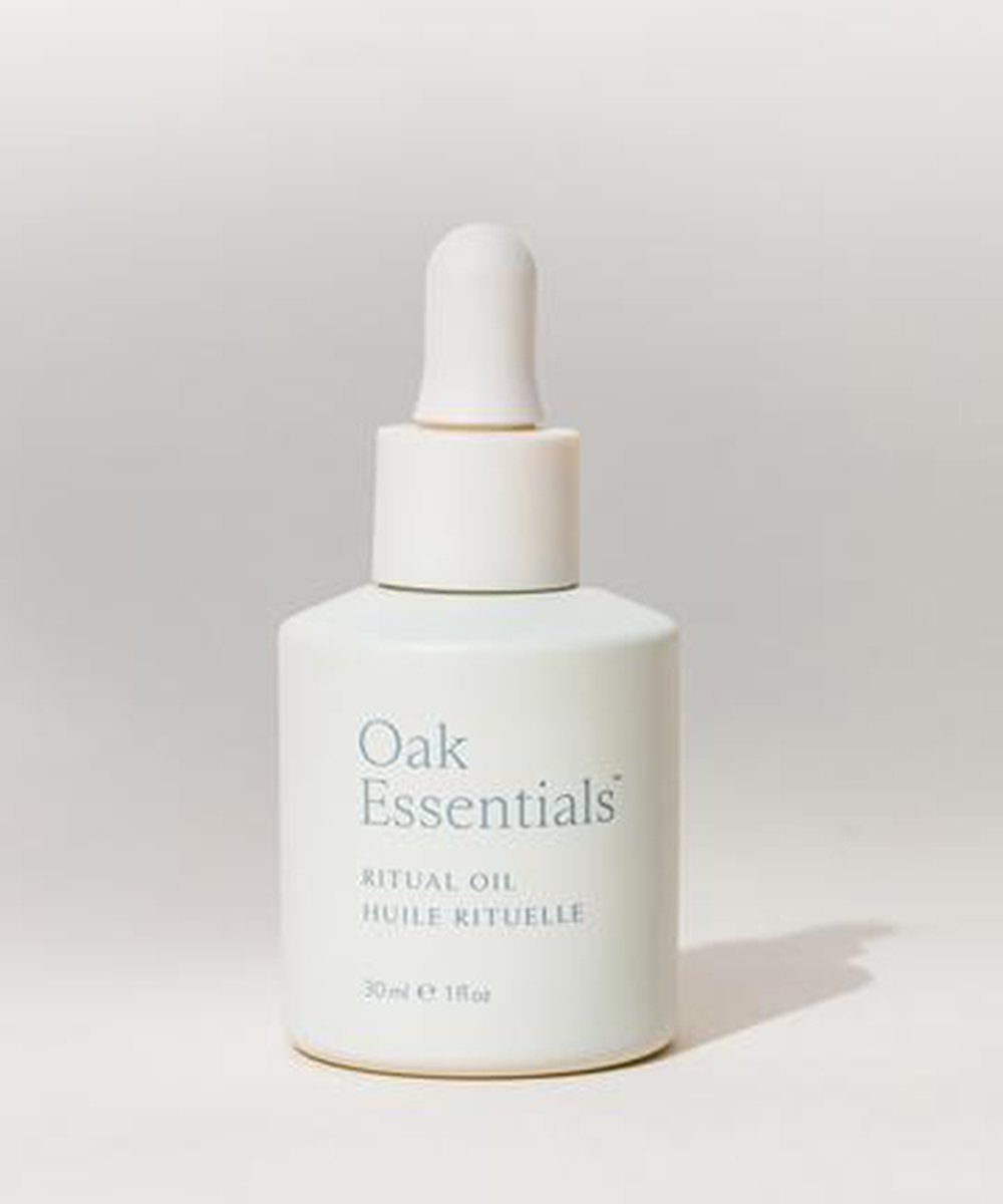 oak-essentials-ritual-oil-bottle