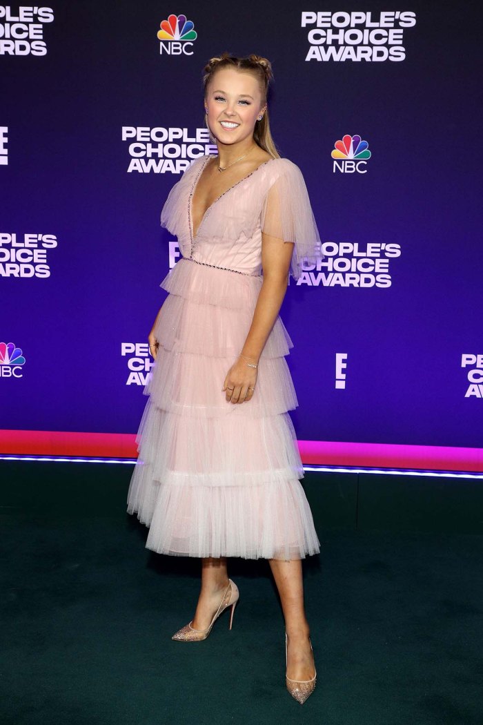 The 2021 People's Choice Awards see the stars wearing the People's Choice Awards