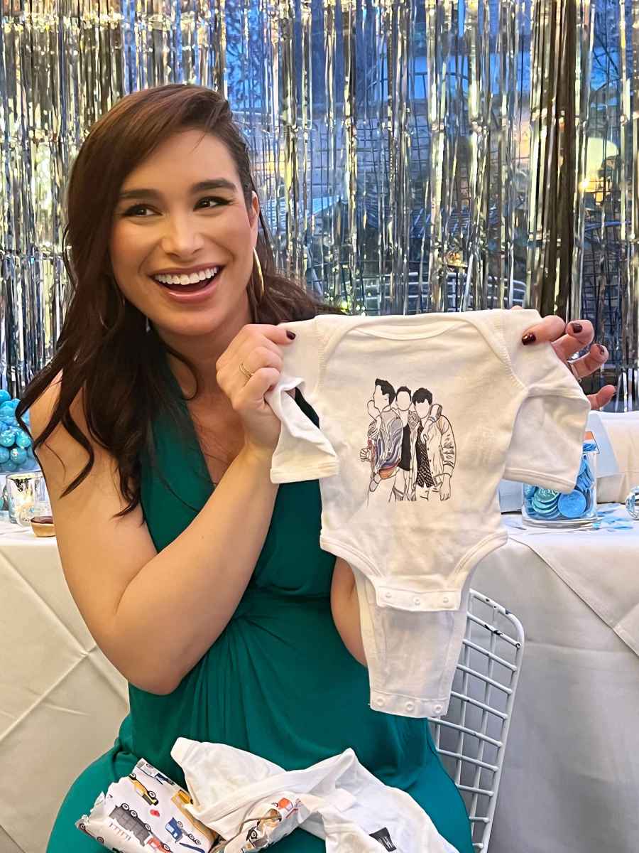 Ashley Iaconetti opened gifts at her baby shower in New York City.