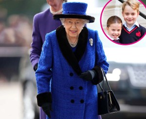 Aww Queen Elizabeth Subtly Shares Unseen Photo George Charlotte