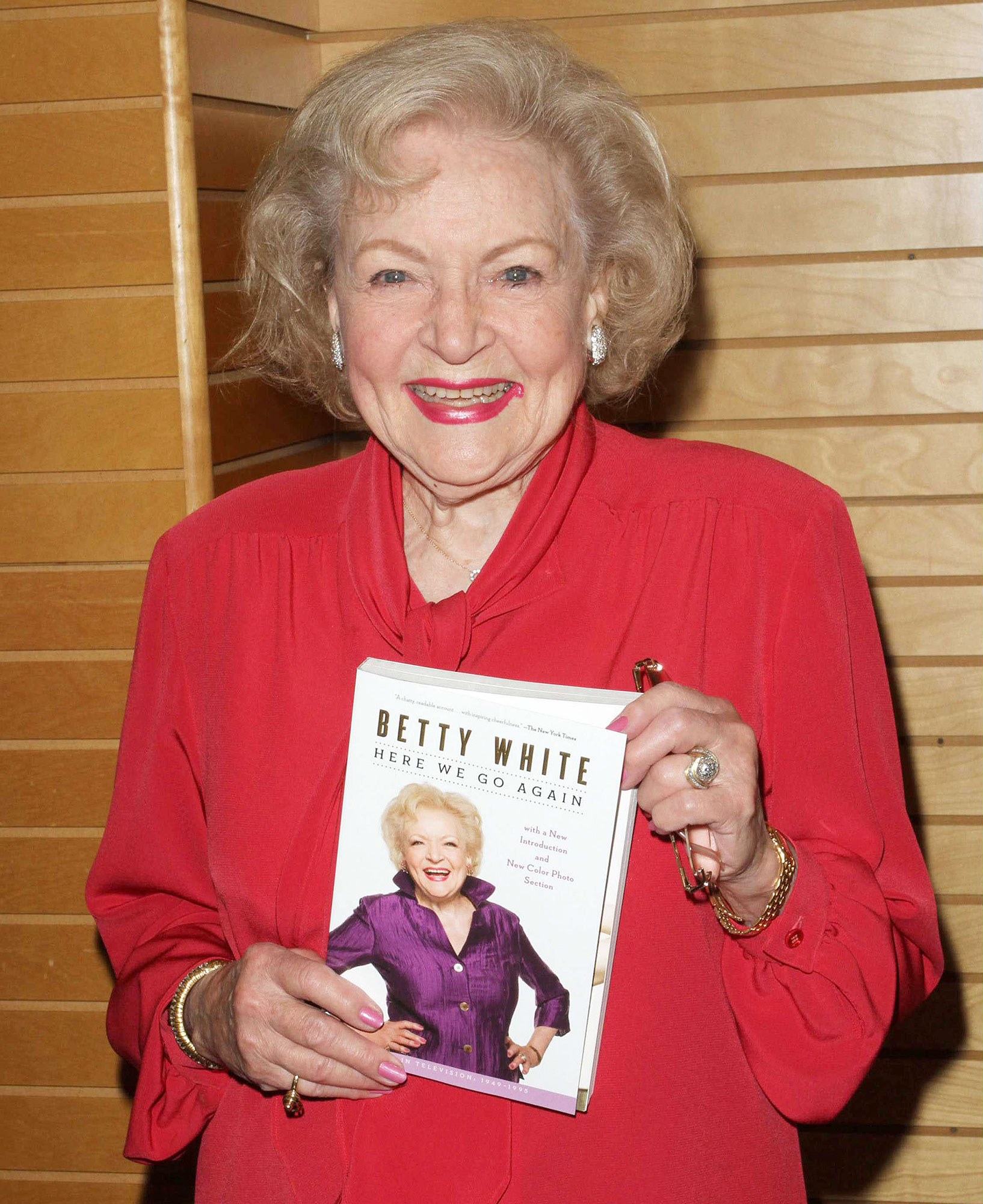 Betty White Best Quotes About Aging Hollywood 0002