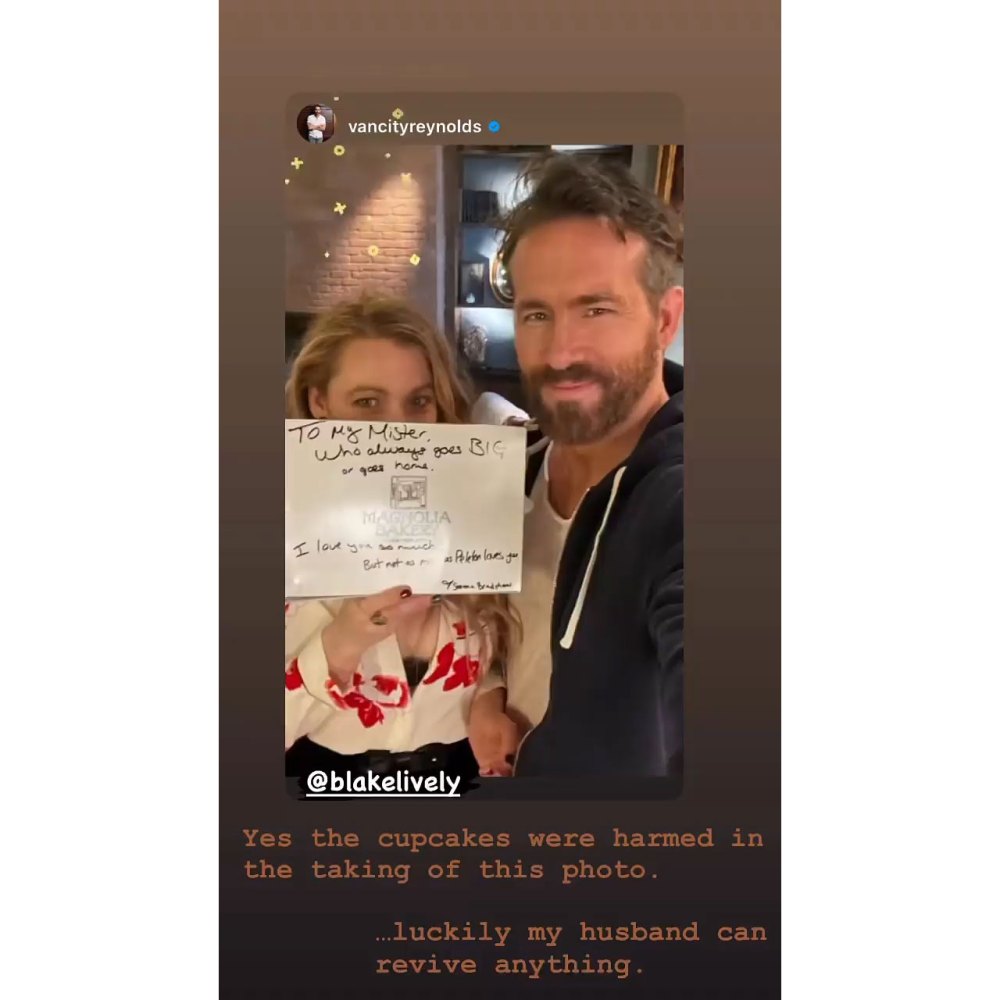 Blake Lively Celebrates Ryan Reynolds Peloton Ad With a Gossip Girl and Sex and the City Nod 4