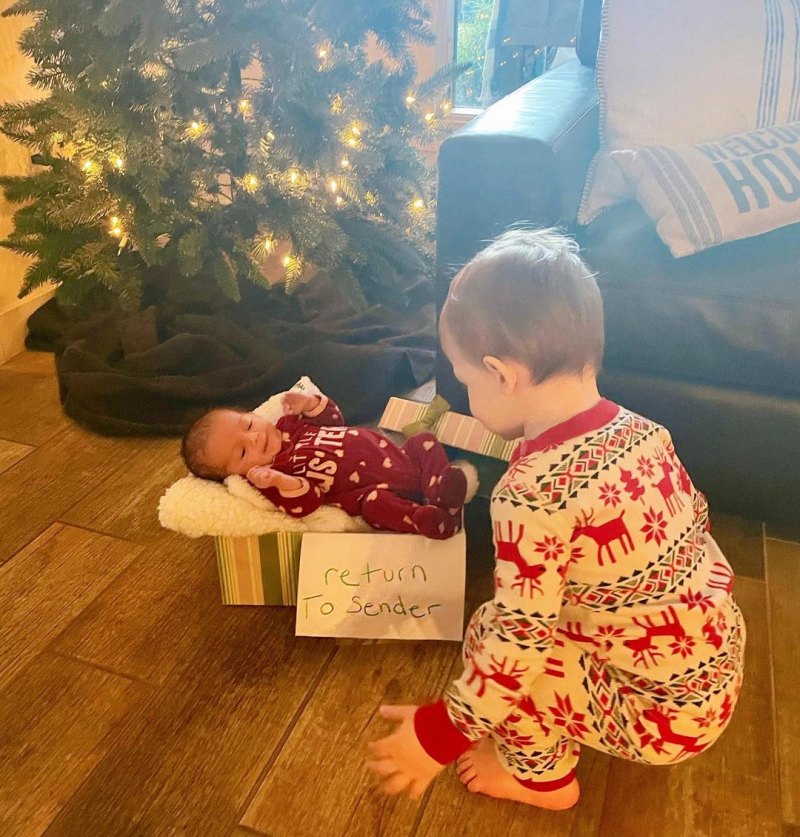 Celeb Families in Christmas PJs Courtney Robertson