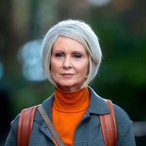 Cynthia Nixon Reveals Why Miranda Has Gray Hair SATC Revival