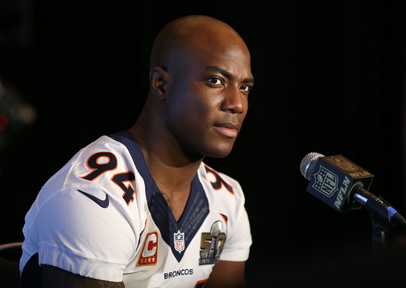 Stars React Following Former Denver Broncos Star Demaryius Thomas' Death