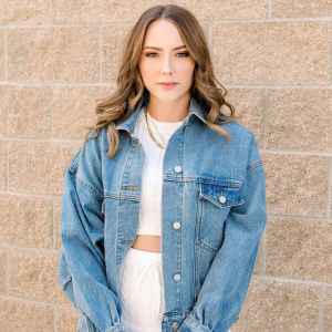 Eminem’s Daughter Hailie Jade Mathers’s Most-Listened Spotify Artist Is Her Dad Naturally