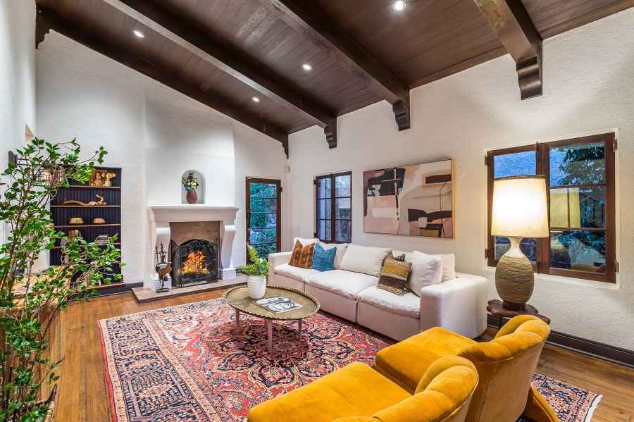 Garrett Hedlund and Emma Roberts Are Selling Their Los Angeles Home 05