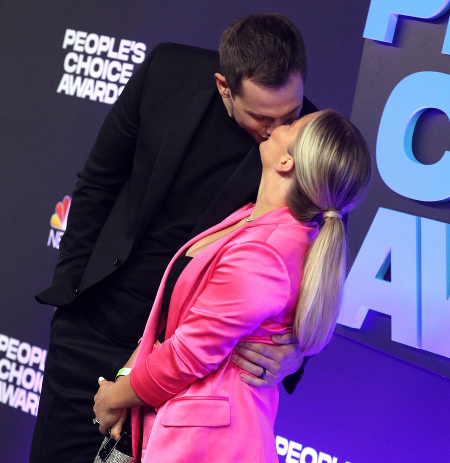 How Shawn Johnson and Andrew East Balance Parenting and Marriage 2021 Peoples Choice Awards 02