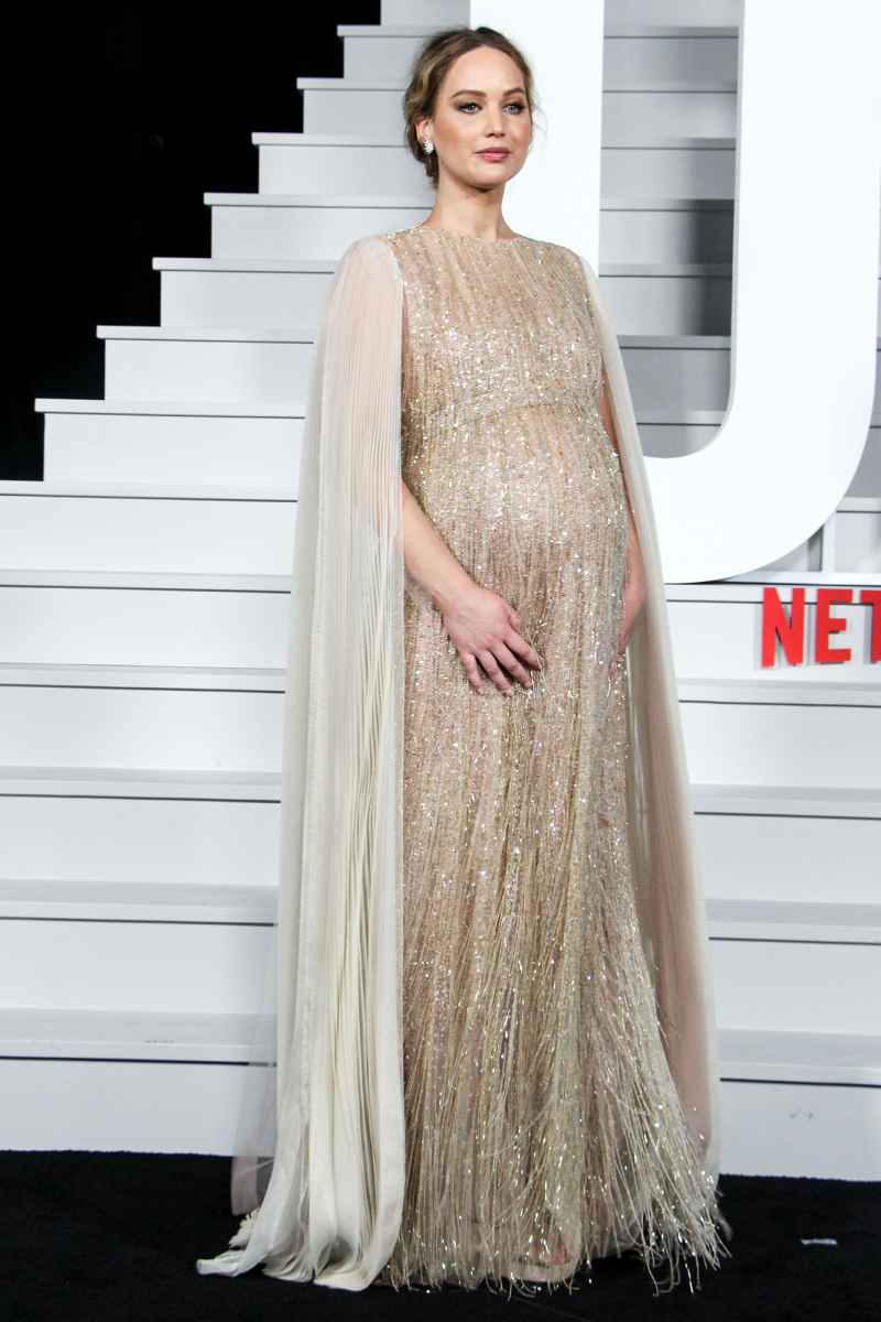 Jennifer Lawrence Pregnant Don't Look Up Premiere 16
