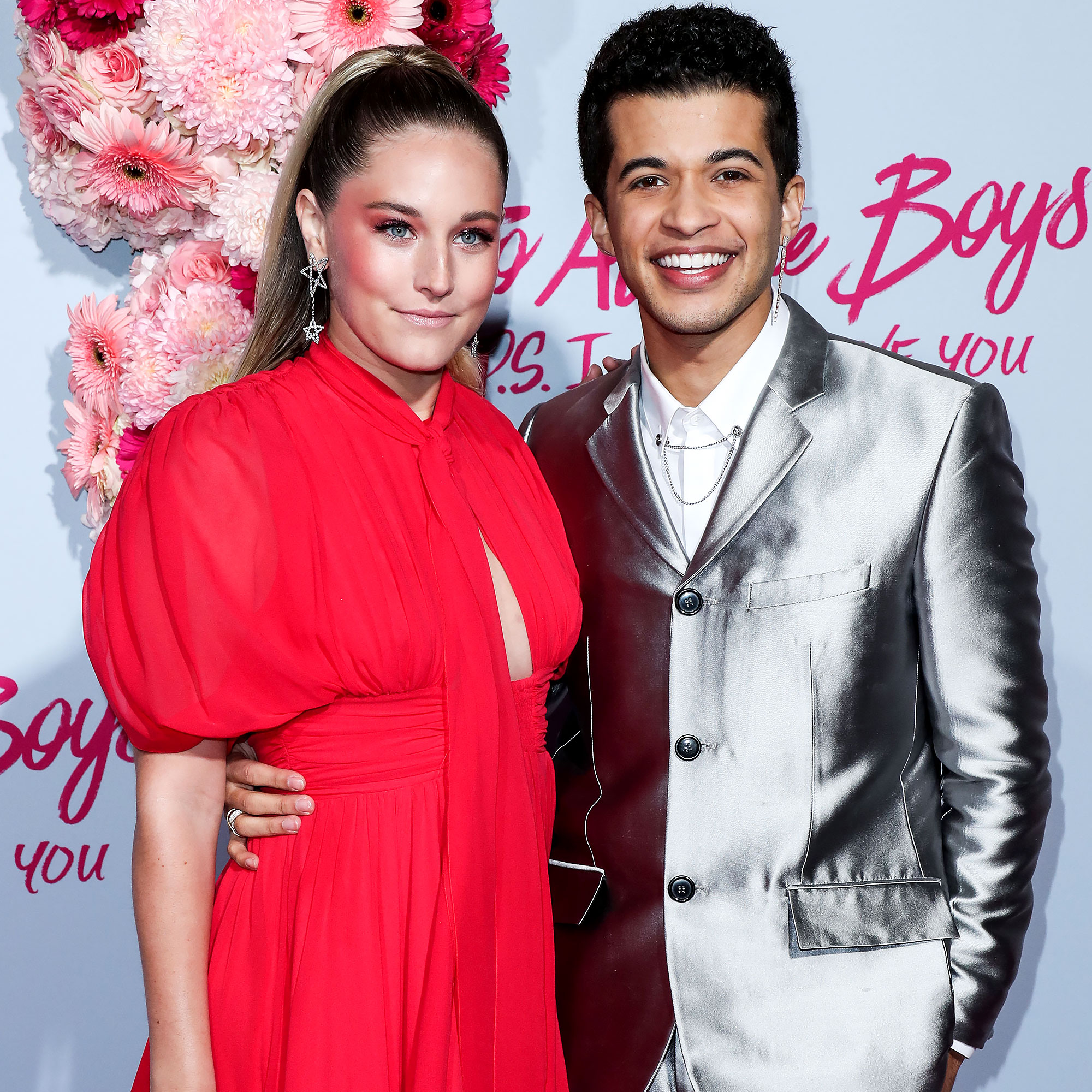 Jordan Fisher, Pregnant Wife Ellie Woods Expecting 1st Baby Video pic