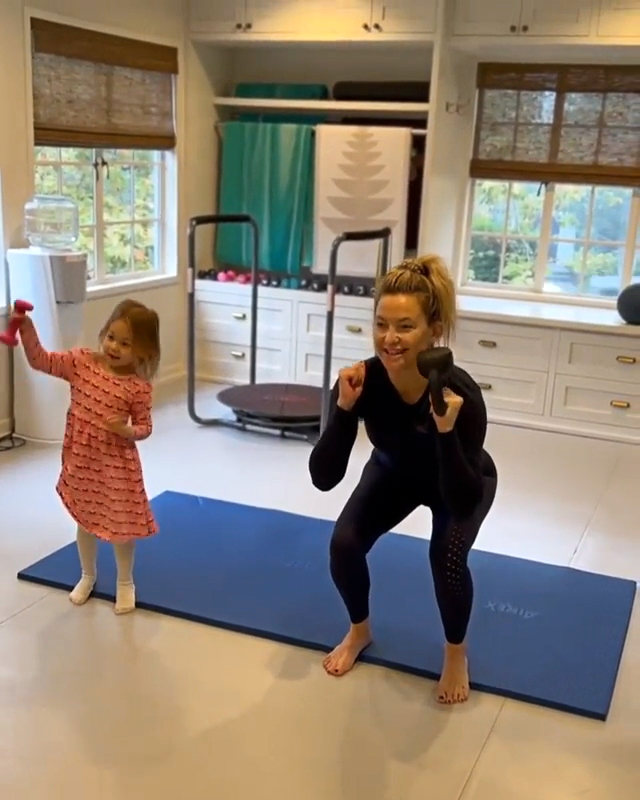 Kate Hudson Adorably Lifts Weights With 3-Year-Old Daughter Rani