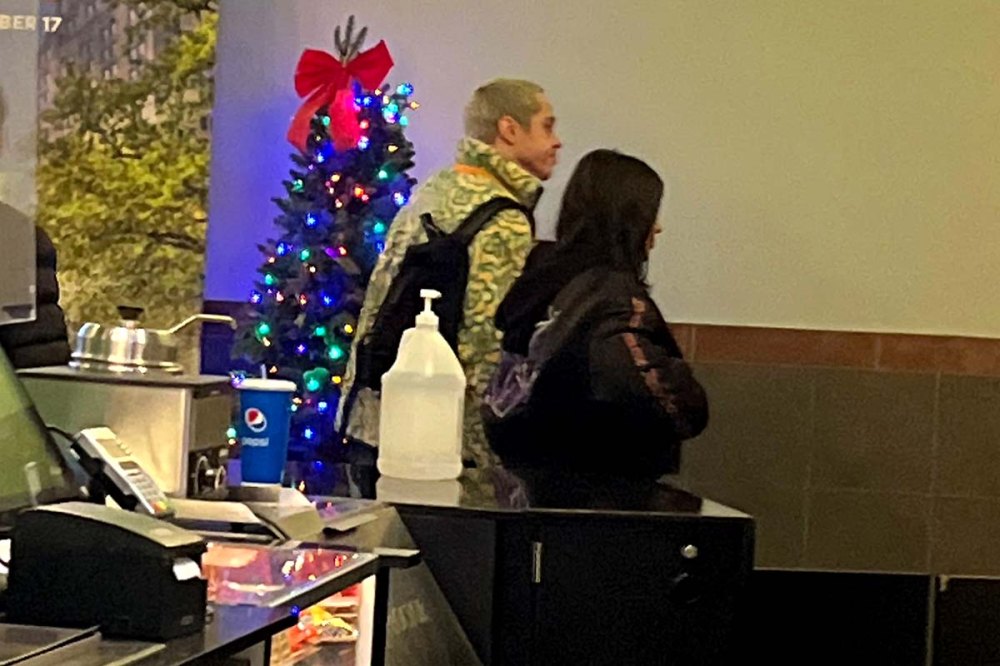 Kim K Is Loving Staten Island Amid Pete Davidson Romance Its Low Key