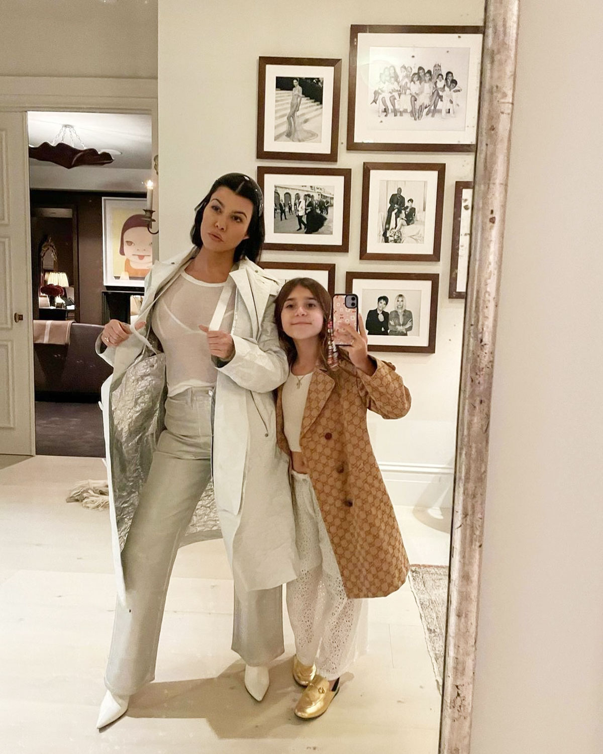Kourtney Kardashian Daughter Penelope Pose Lookalike Trenches