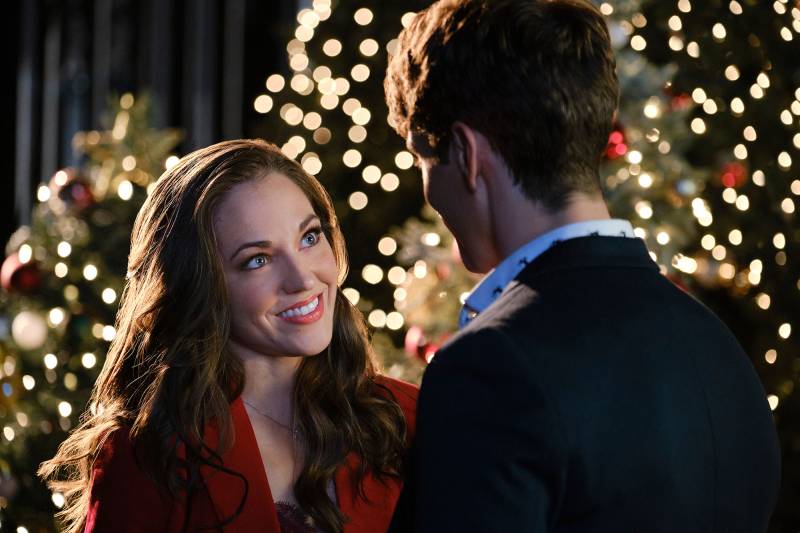 Laura Osnes A Guide to Hallmark Channel’s Leading Ladies