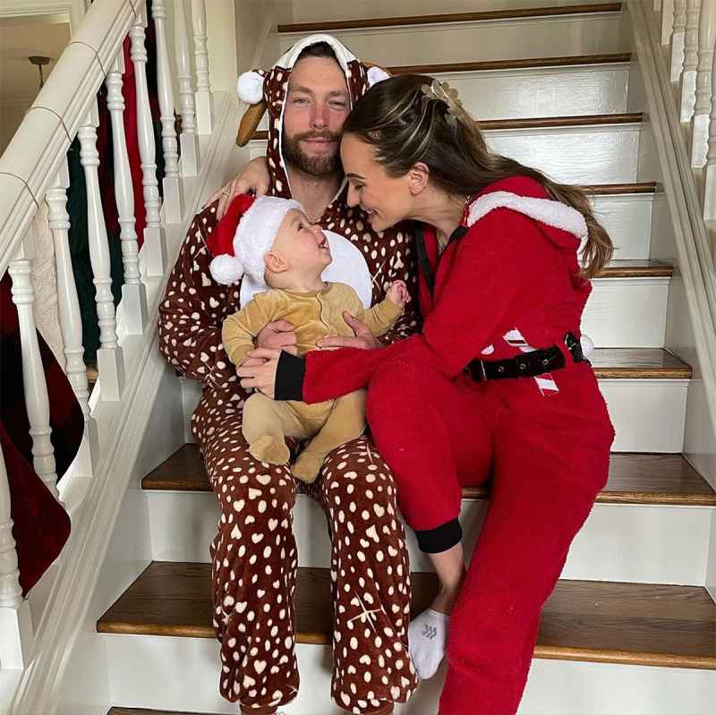 How Reese Witherspoon, Jana Kramer and More Stars Celebrated Christmas 2021