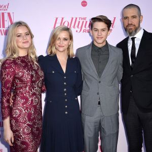 Reese Witherspoon and Jim Toth Recreate 'Sing' Red Carpet Moment With Ava Deacon and Tennessee