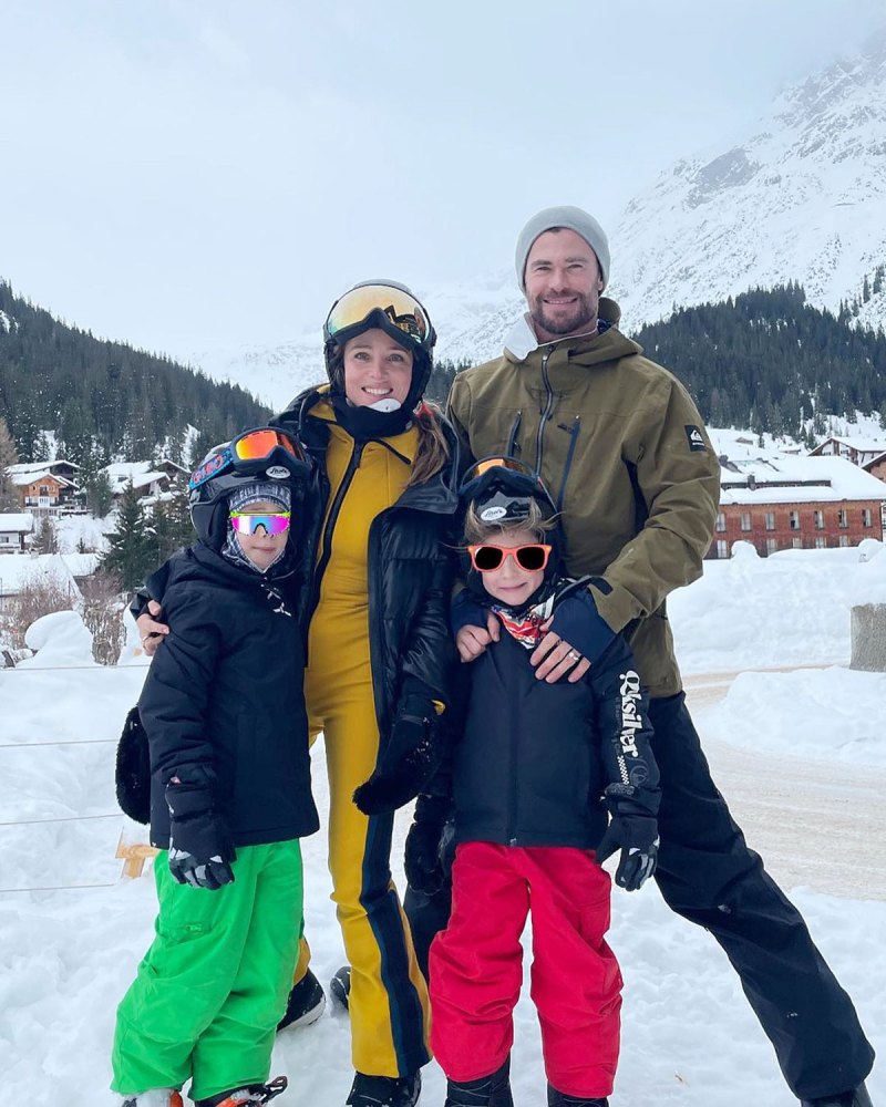 Snow Day Chris Hemsworth Skis With Wife Elsa Pataky 3 Kids