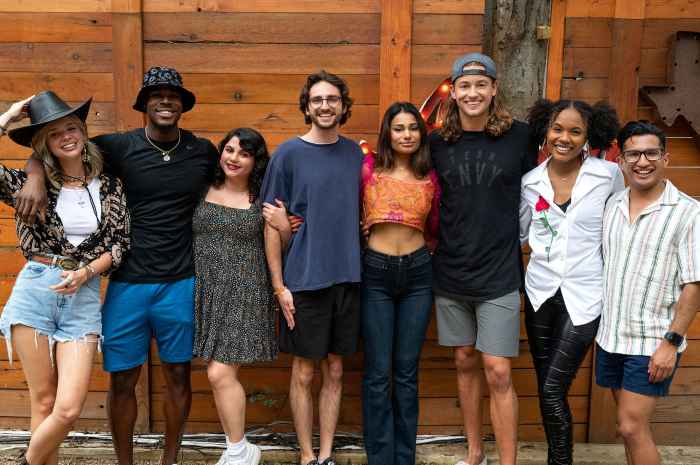 Twentysomethings Austin Cast Get to Know the 8 Strangers Living Together in Netflixs New Reality Series