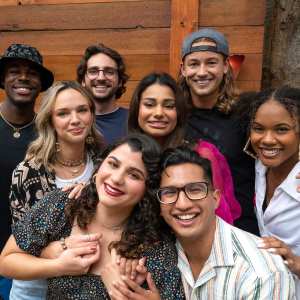 Twentysomethings Austin Cast Get to Know the 8 Strangers Living Together in Netflixs New Reality Series