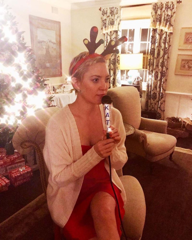 Well Decorated Drew Barrymore More Celebs Show Off Festive Holiday Decor