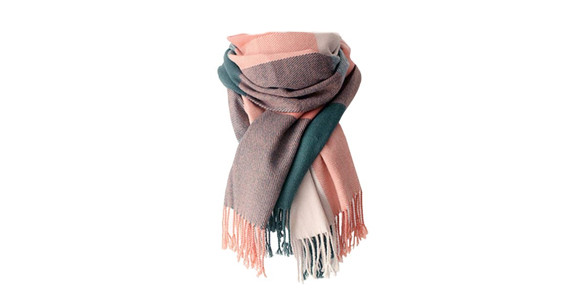 Cozy! This Blanket Scarf Is a Gorgeous Last-Minute Gift Idea and Ships Fast